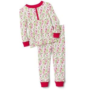 American Girl Hearts and Pines Kids Holiday pajama Set Red and Green Patterns